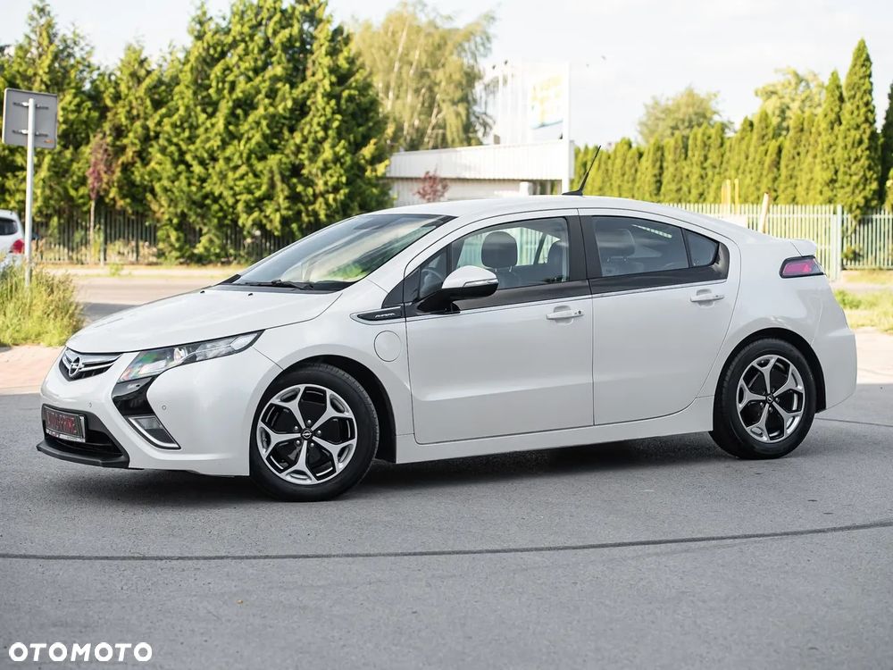 Opel Ampera - 7