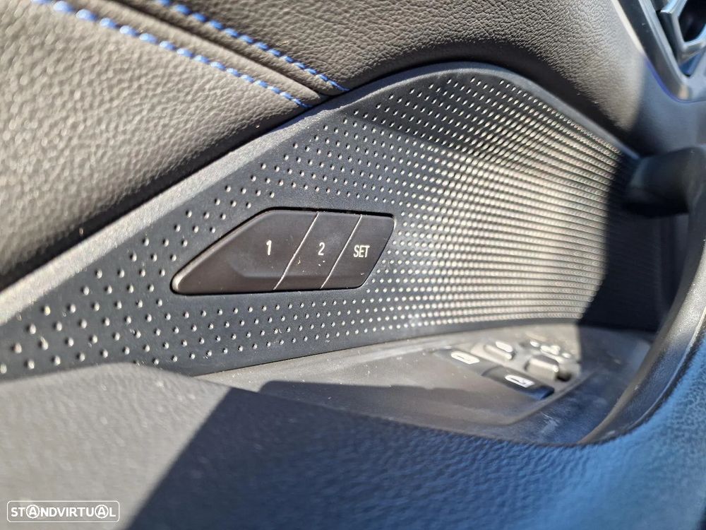 BMW 420 d Pack Desportivo M Auto - 13