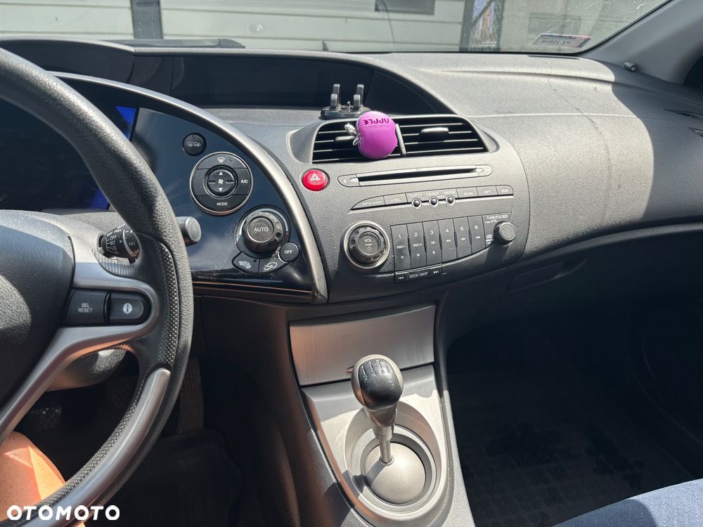 Honda Civic 1.4 Comfort - 6