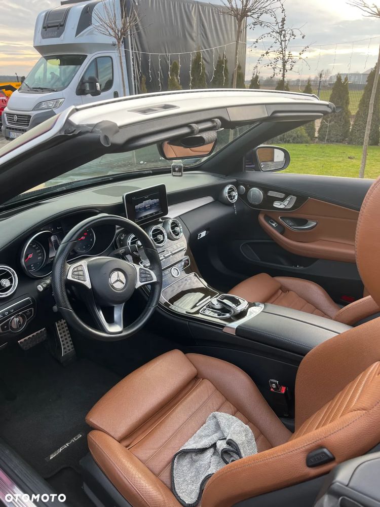Mercedes-Benz Klasa C 300 9G-TRONIC AMG Line - 10