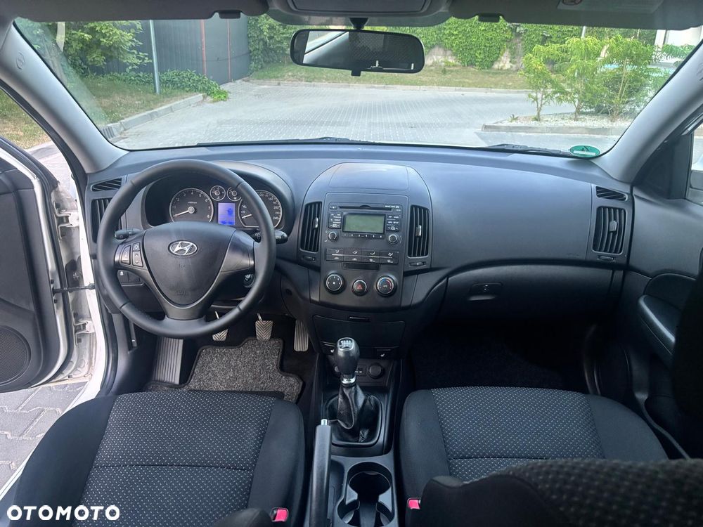 Hyundai i30 1.4 Comfort World Cup - 18
