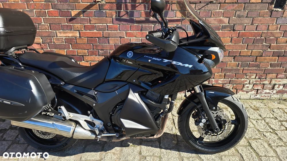 Yamaha TDM - 25