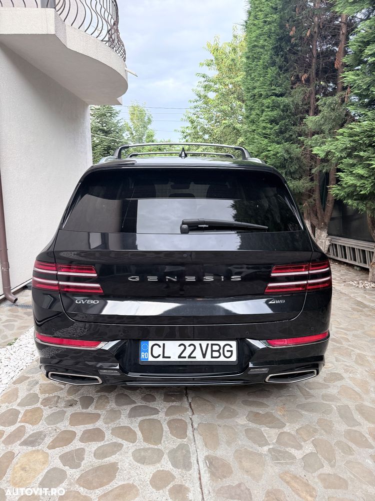 Hyundai Genesis - 8