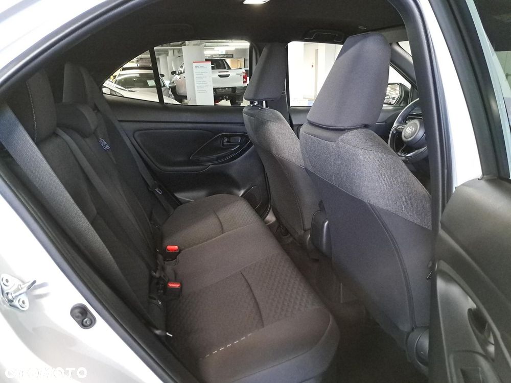 Toyota Yaris Cross Hybrid 1.5 Style - 14