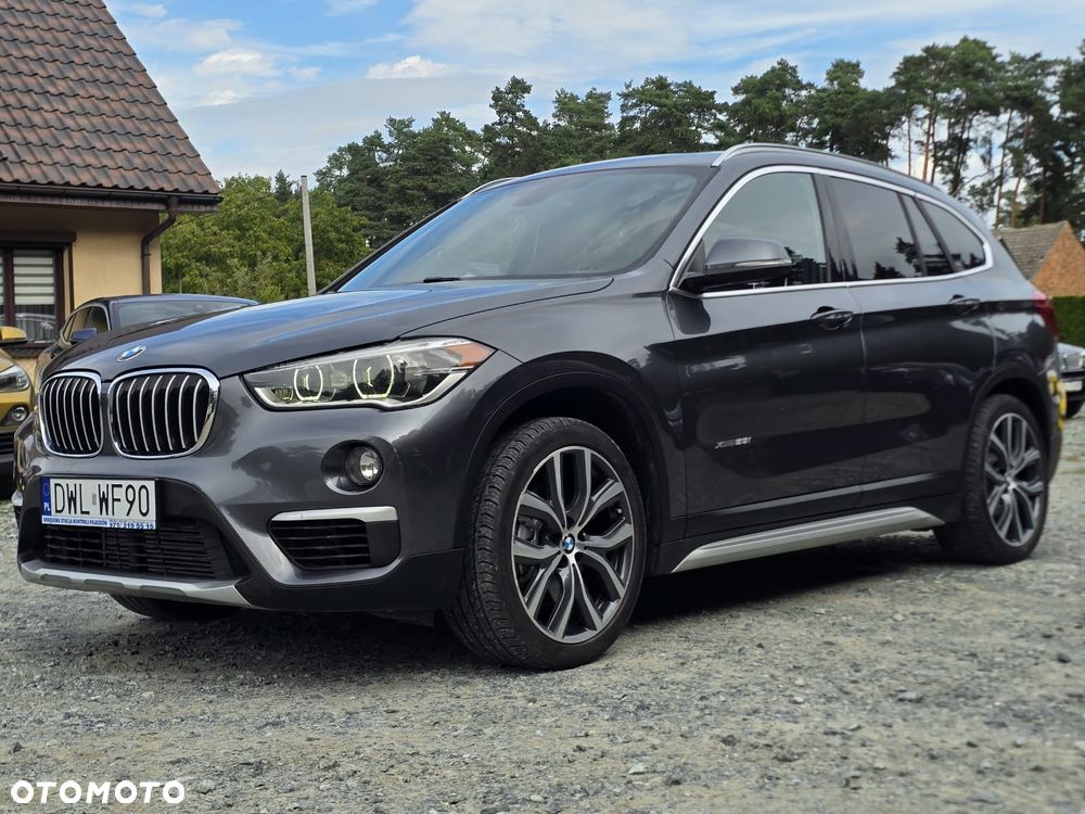 BMW X1 xDrive28i xLine - 29