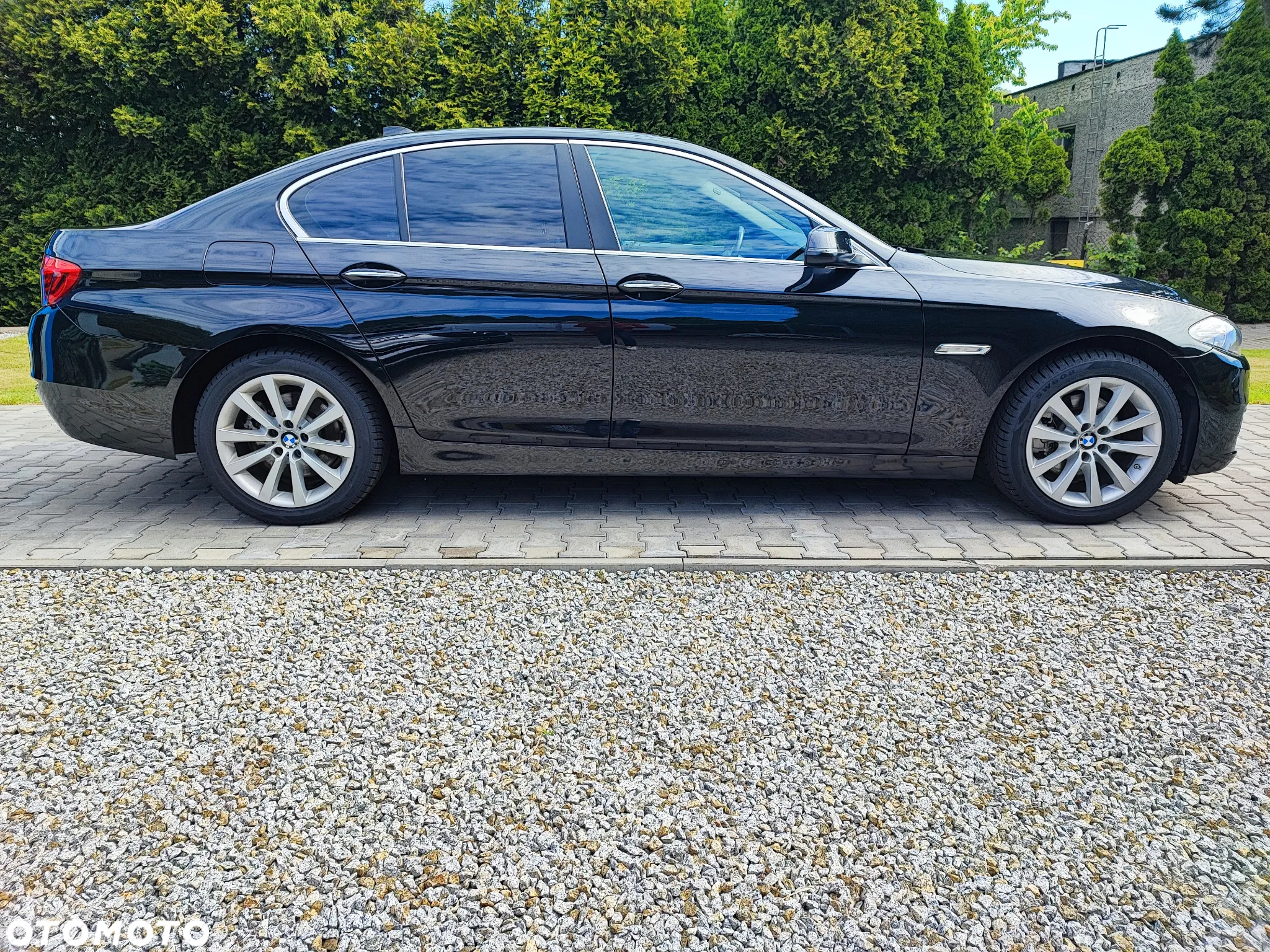 BMW Seria 5 520d Luxury Line - 8
