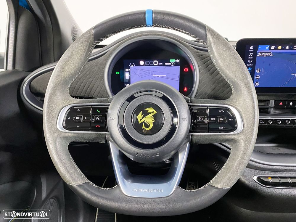 Abarth 500e Scorpionissima - 11