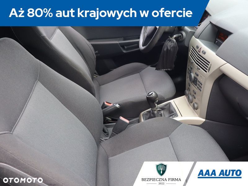 Opel Astra - 11