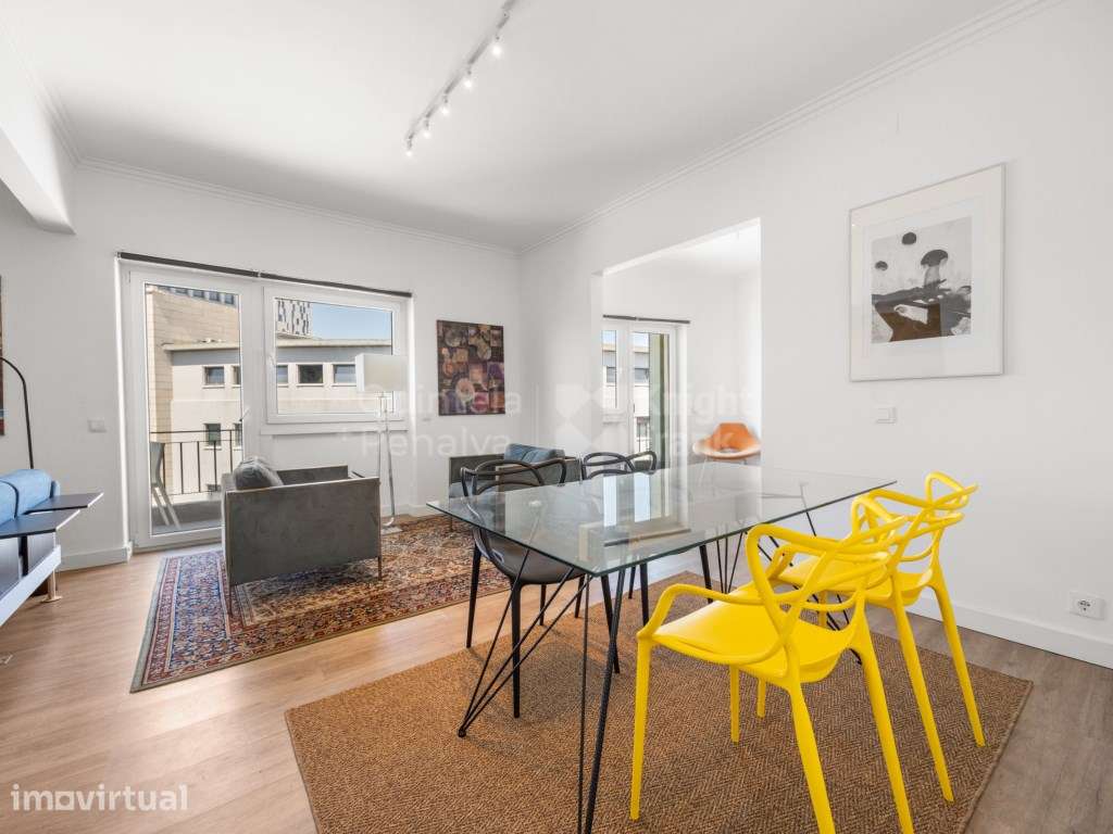 Apartamento T2 renovado com varanda em Arroios - Grande imagem: 5/24