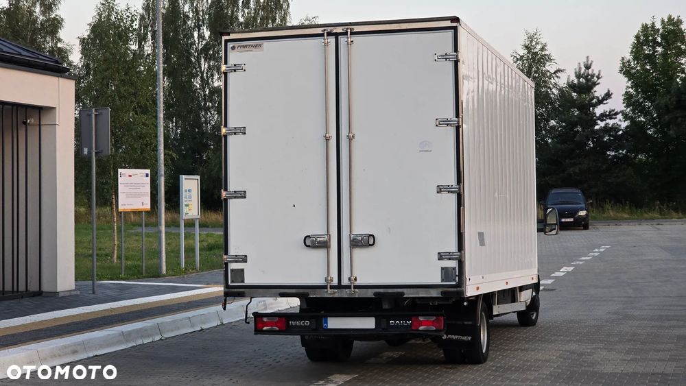 Iveco 50C15 / 3.0 150KM / KONTENER 10 PALET / BLIŹNIAKI / SALON POLSKA - 14