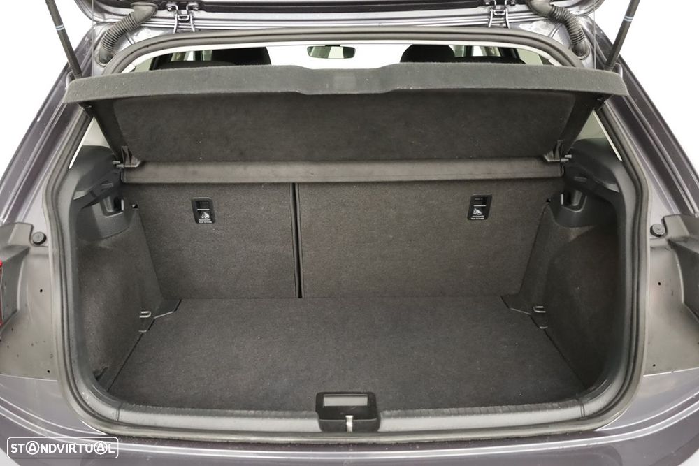 VW Polo 1.0 TSI Urban DSG - 22