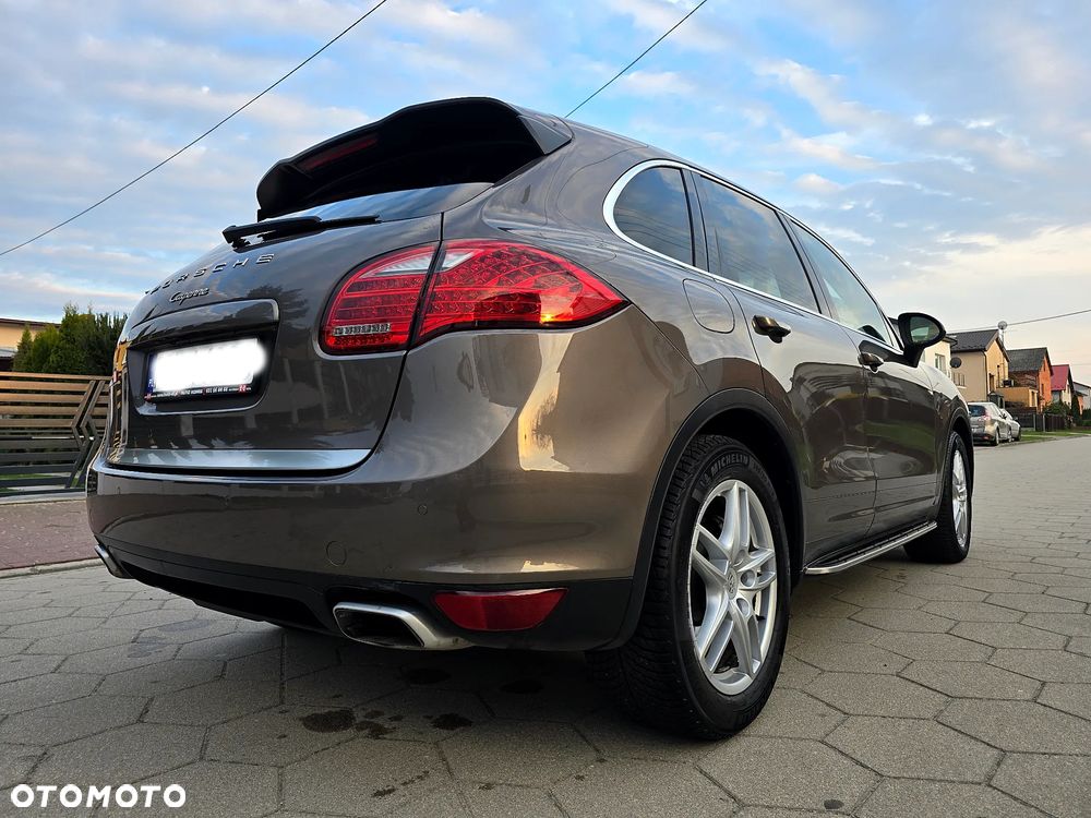 Porsche Cayenne - 36