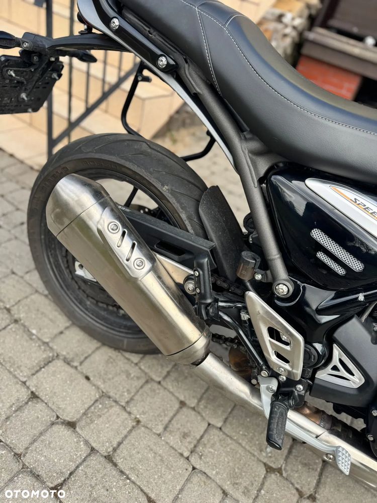 Triumph Inny - 8