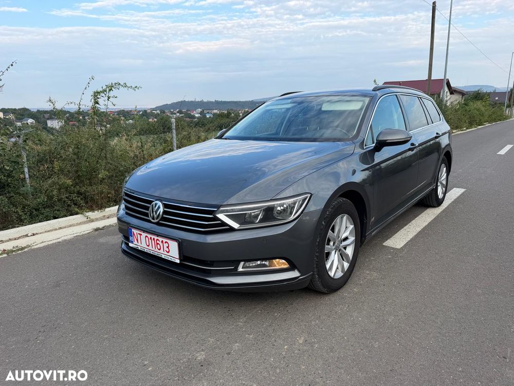 Volkswagen Passat 2.0 TDI DSG (BlueMotion Technology) Comfortline - 1