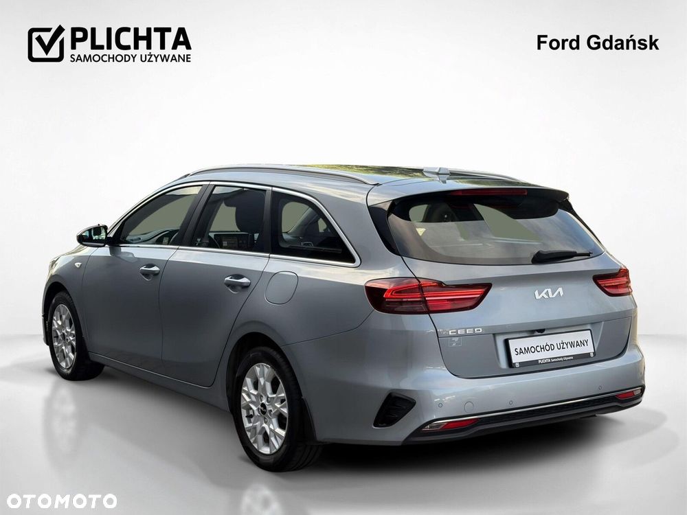 Kia Ceed - 4