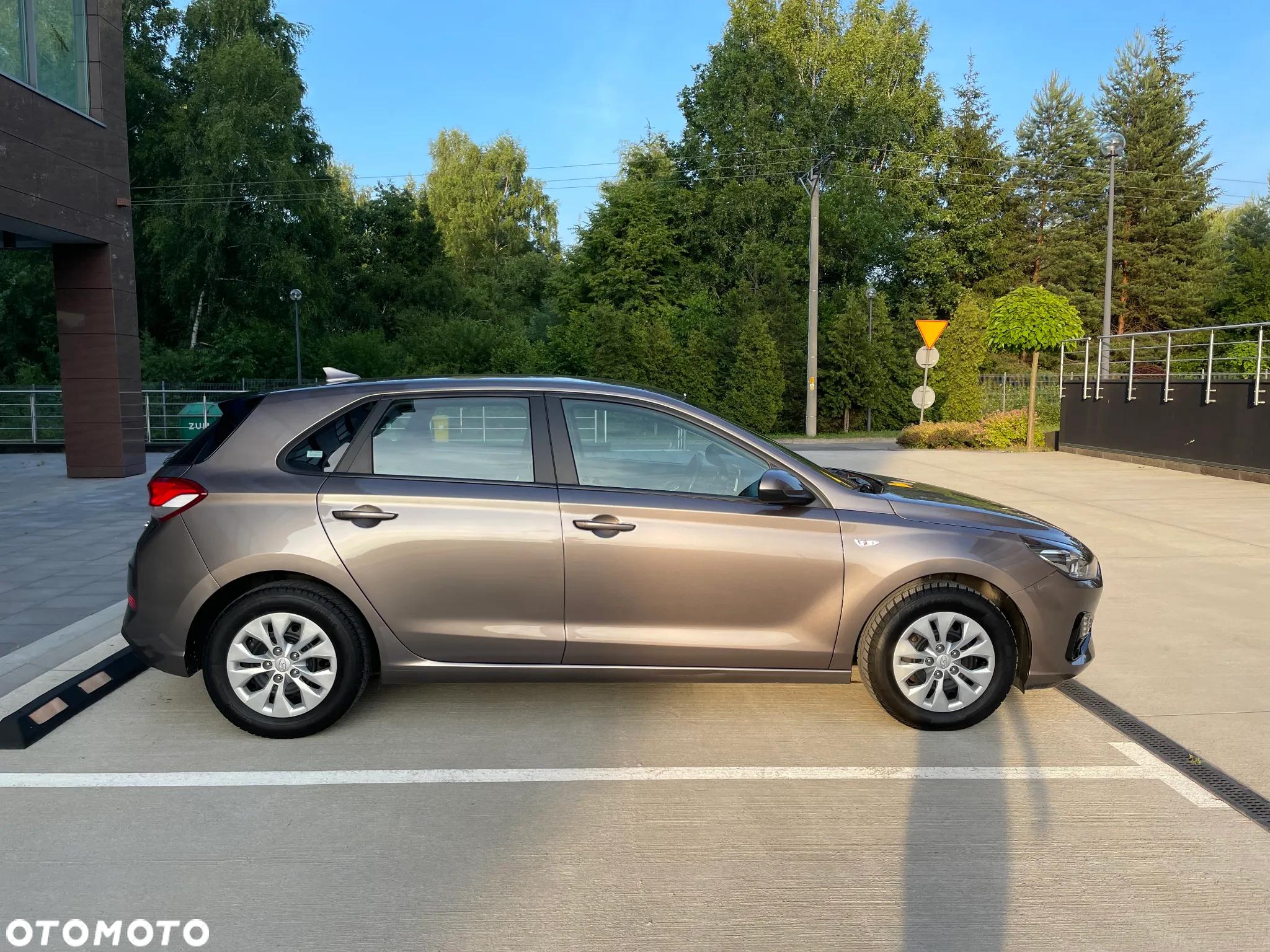 Hyundai i30 1.5 DPI Classic + - 5