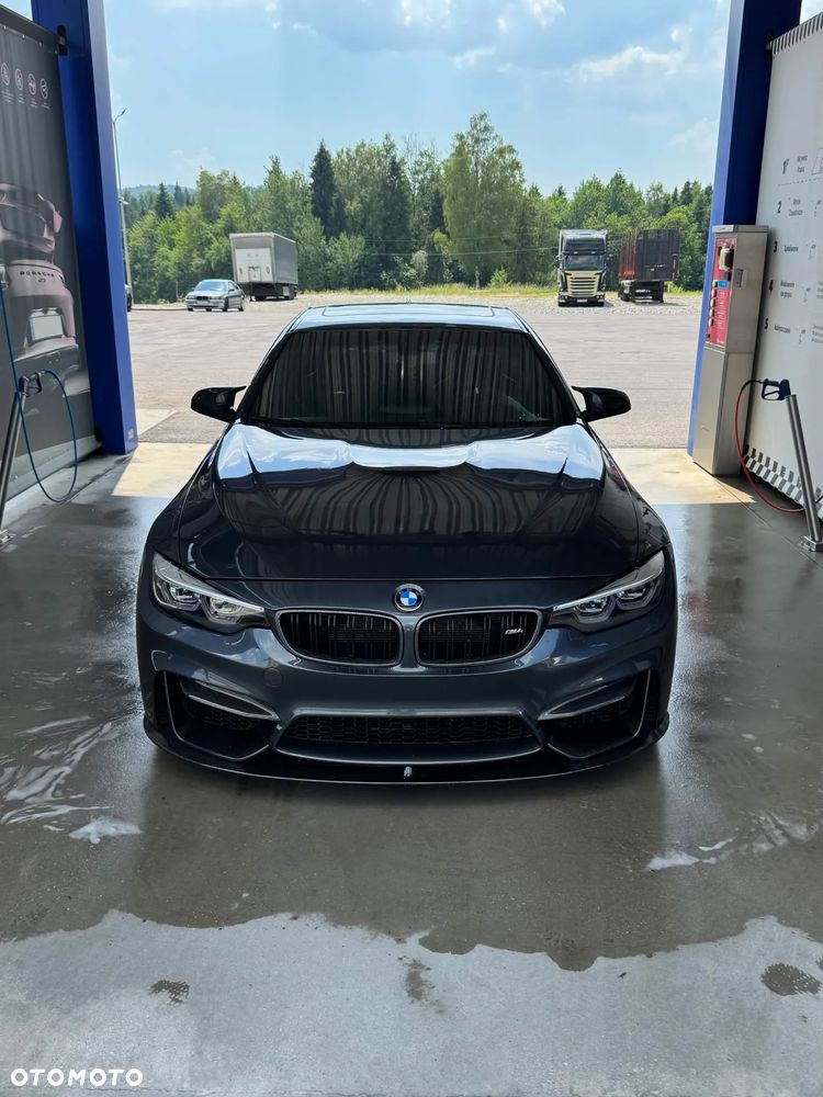 BMW M4 - 16
