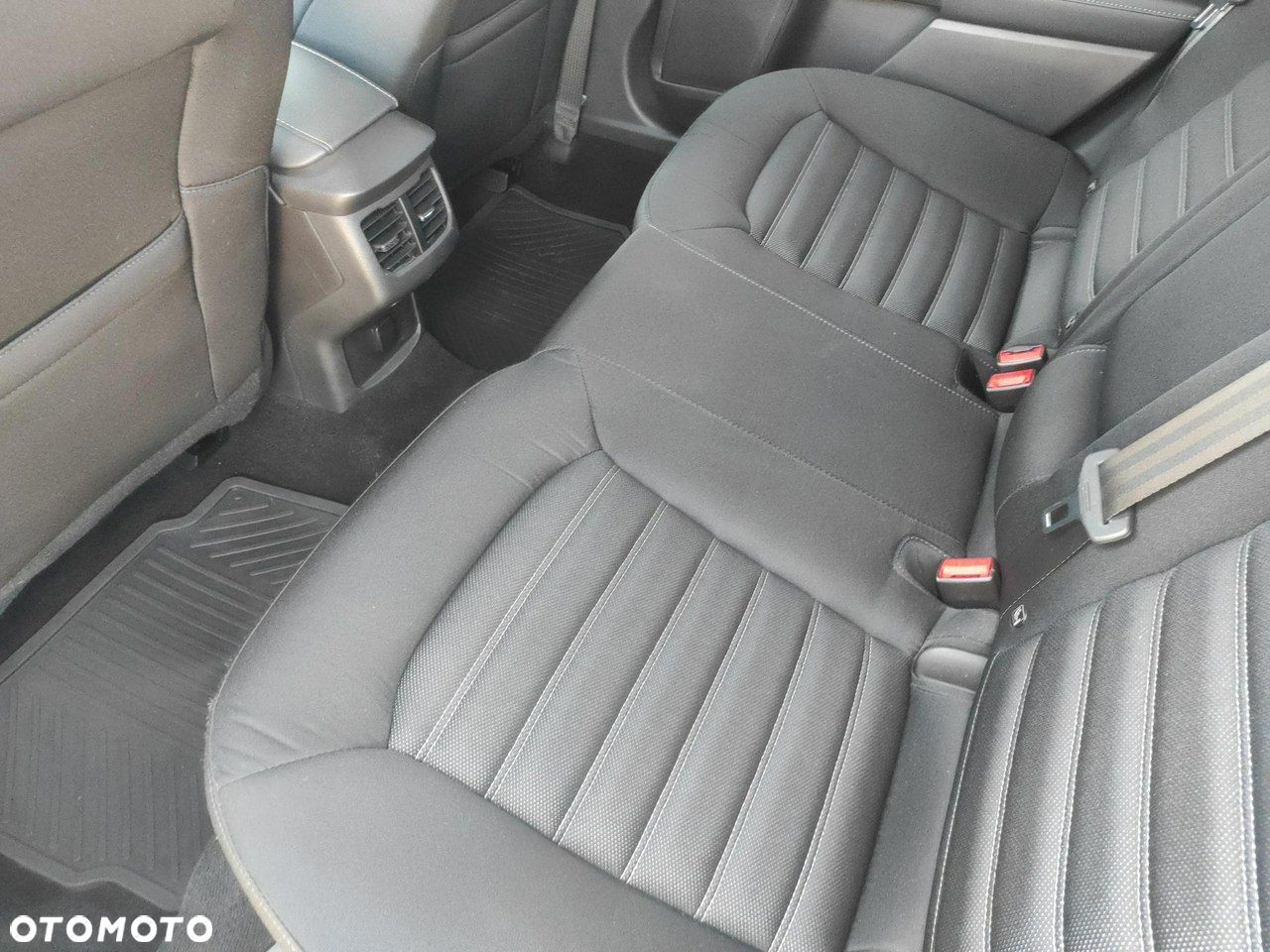Ford Mondeo - 19