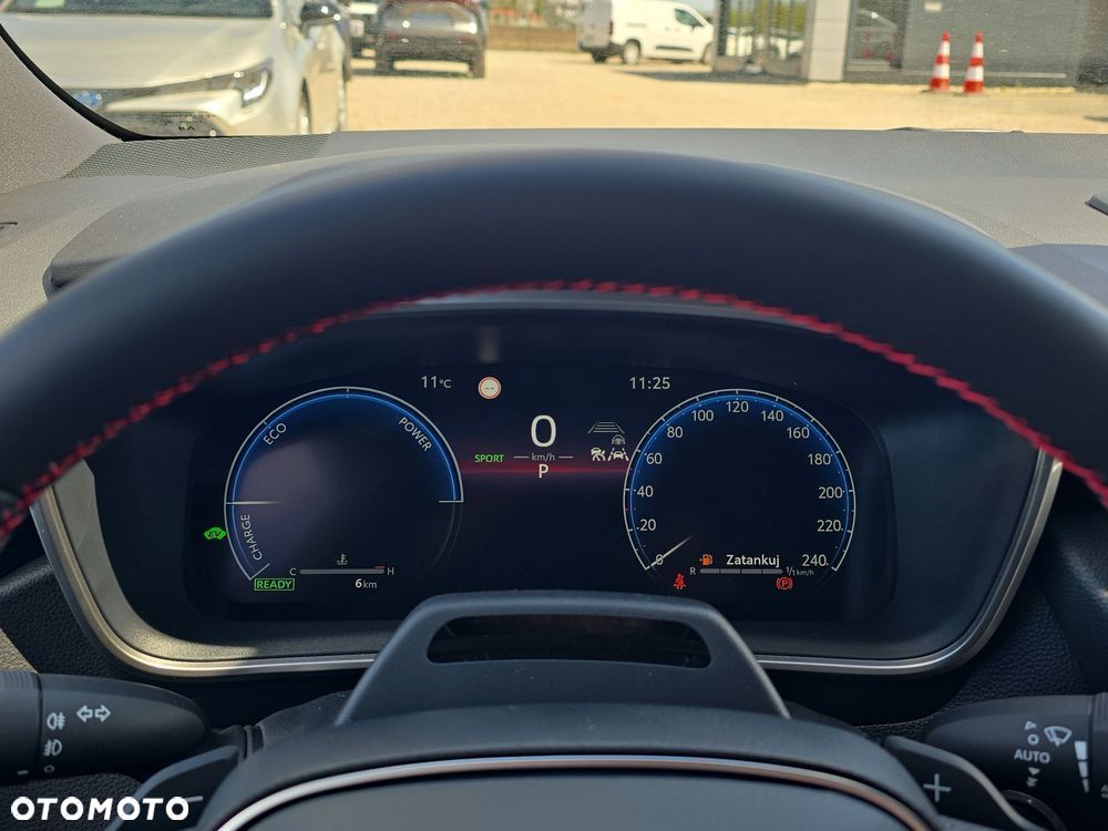 Toyota Corolla 2.0 Hybrid GR Sport - 17