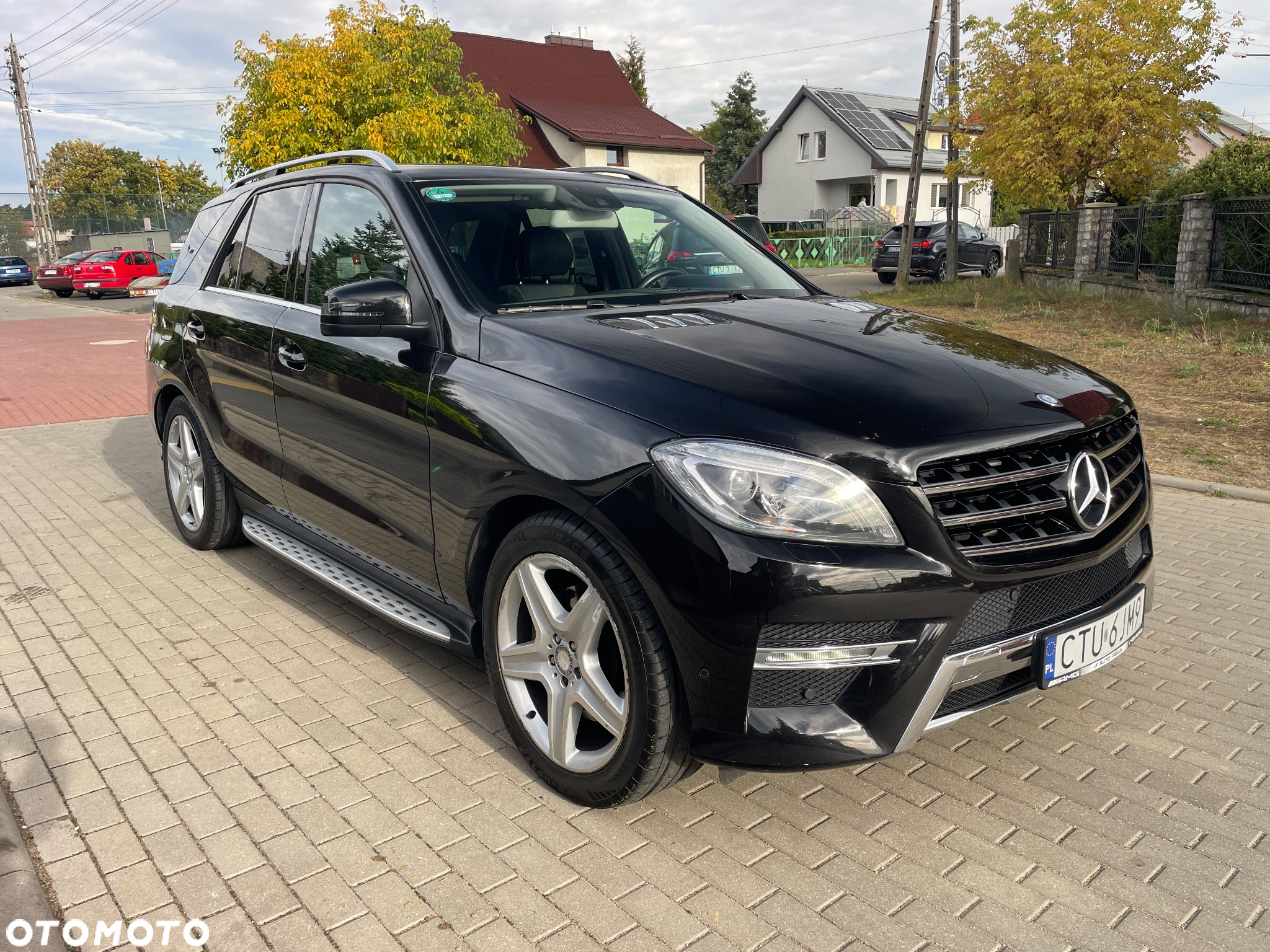 Mercedes-Benz ML 350 BlueTec 4-Matic - 2