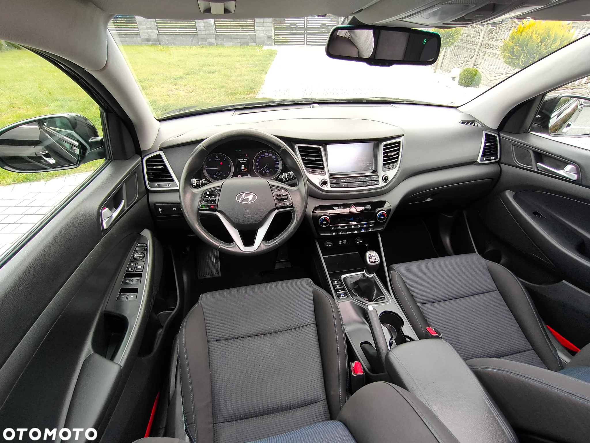 Hyundai Tucson blue 1.7 CRDi 2WD Passion Plus - 25