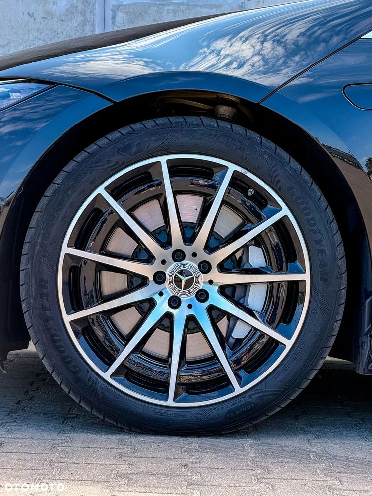 Mercedes-Benz EQS 580 107.8kWh 4-Matic AMG Line - 4