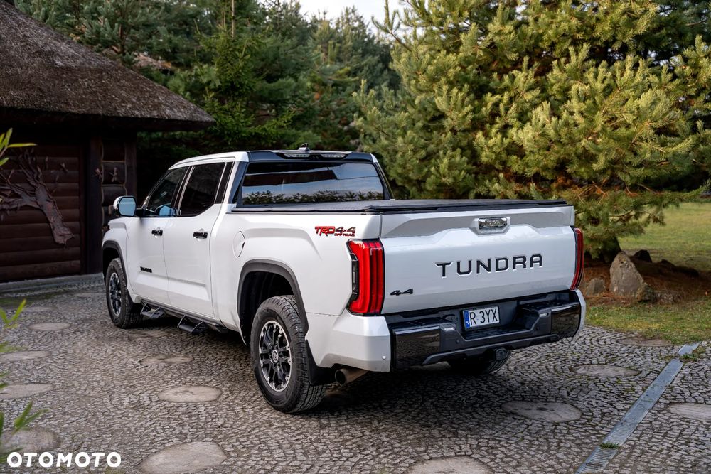 Toyota Tundra - 3