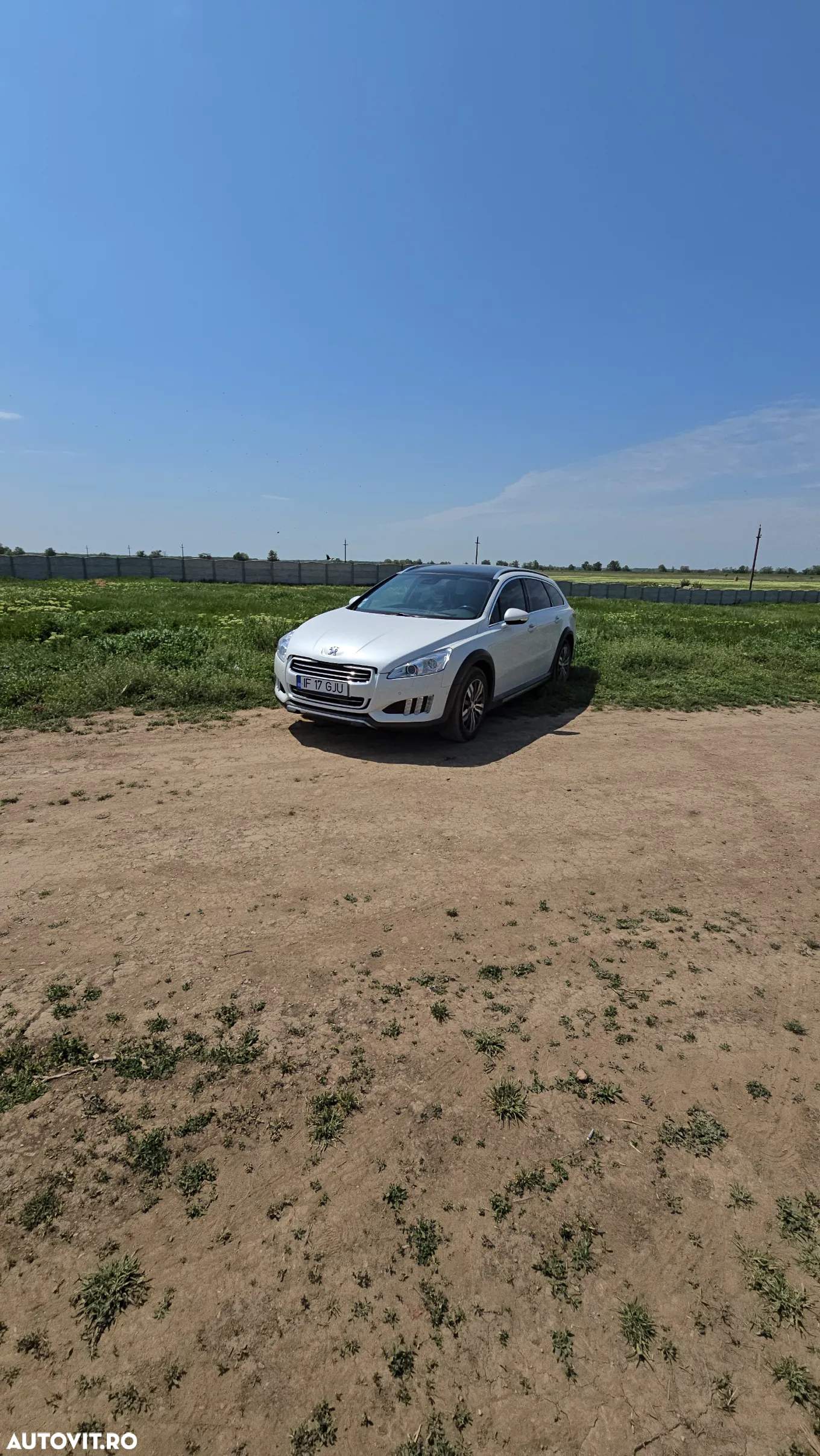 Peugeot 508 RXH Hybrid4 - 19