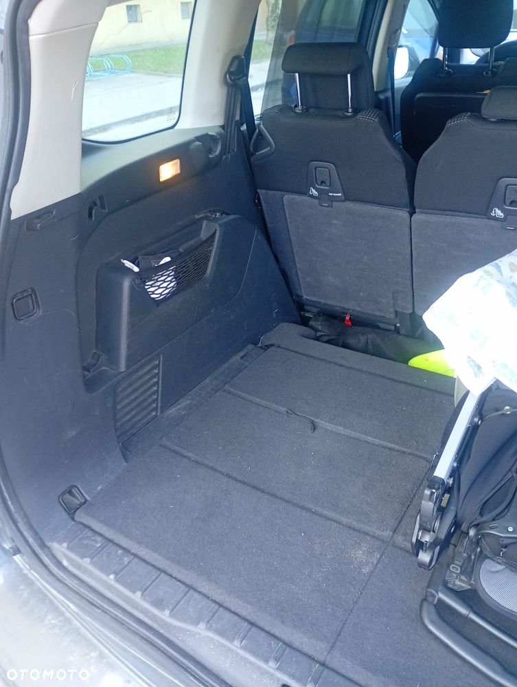 Peugeot 5008 HDI FAP 150 Platinum - 17