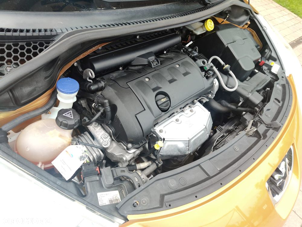 Peugeot 207 95 VTi Urban Move - 28