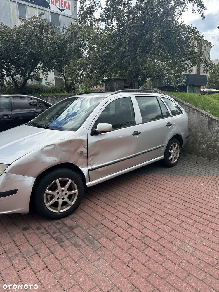 Skoda Fabia - 2