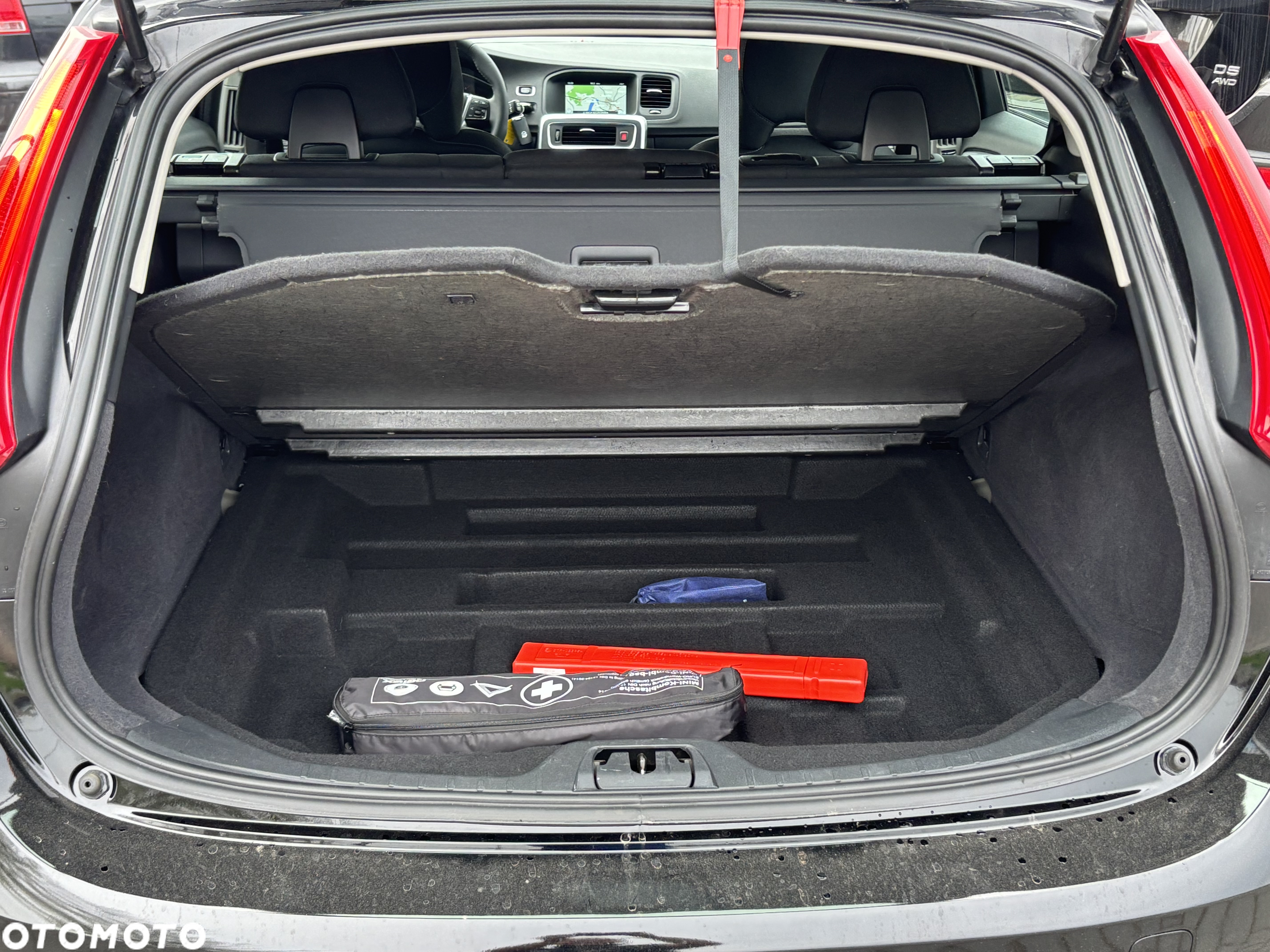 Volvo V60 Cross Country D3 Momentum - 31