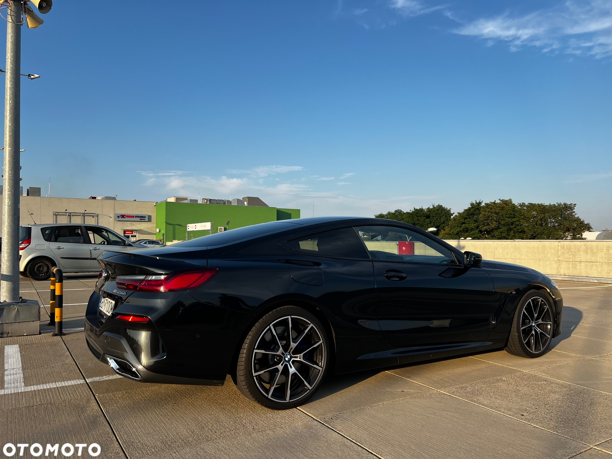 BMW Seria 8 M850i xDrive - 3