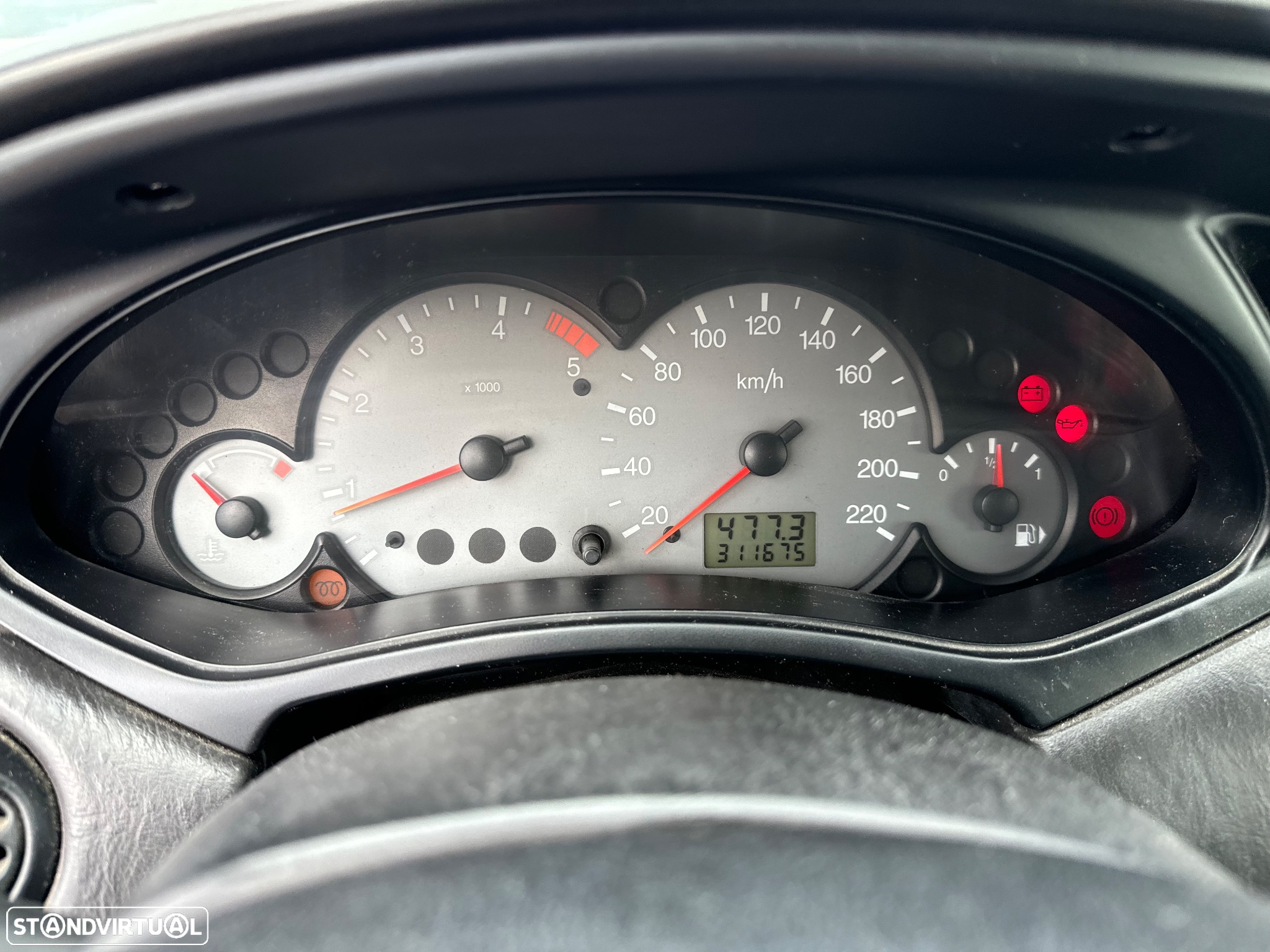 Ford Focus 1.8 TDdi Trend - 10