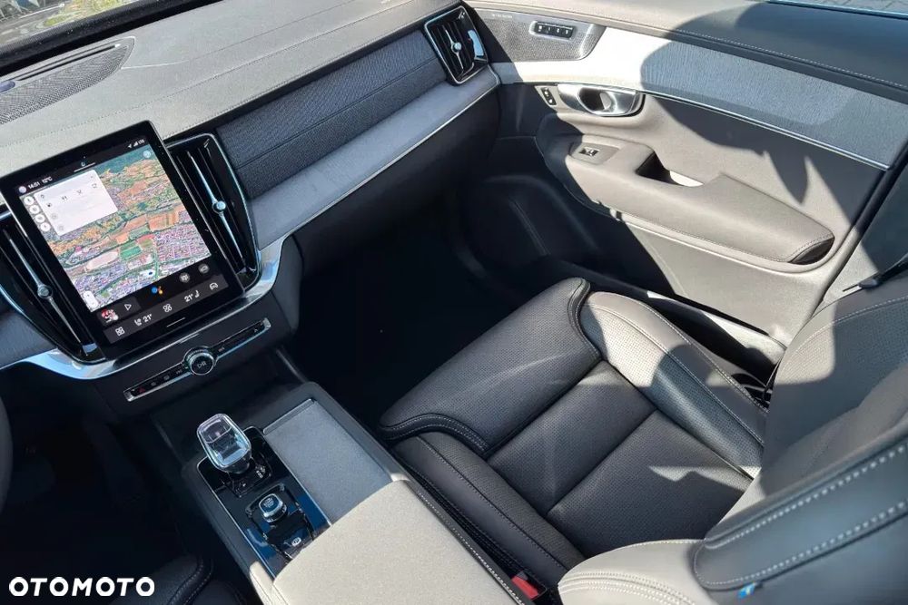 Volvo XC 90 B5 B AWD Core - 12
