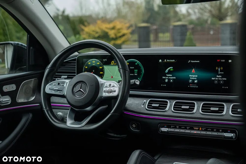 Mercedes-Benz GLE 350 e 4Matic 9G-TRONIC AMG Line - 32