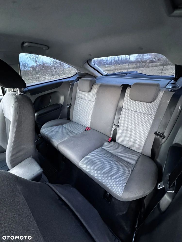 Ford Focus - 10