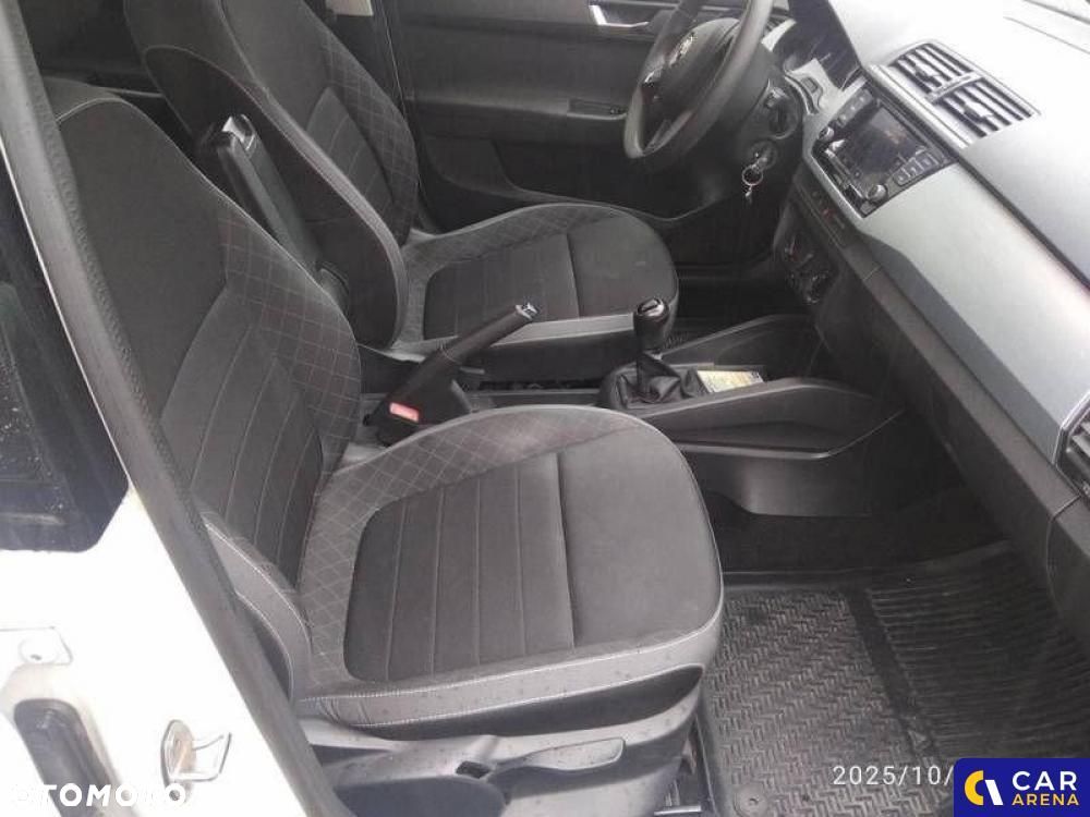 Skoda Fabia - 27