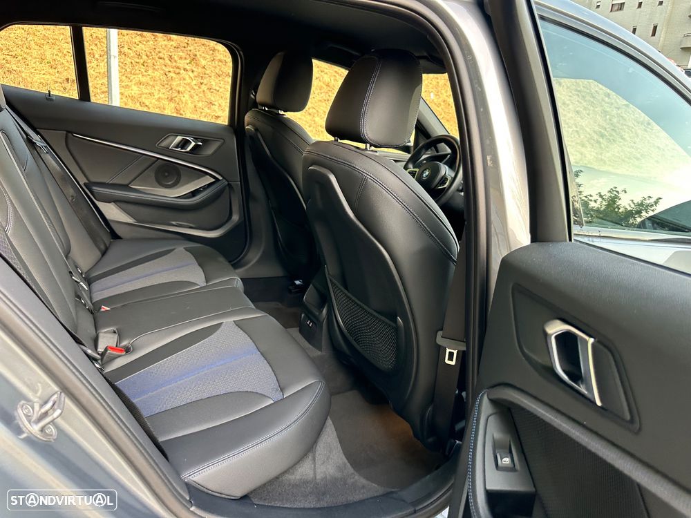 BMW 116 d Pack Desportivo M - 28