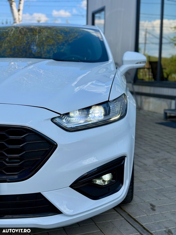 Ford Mondeo 2.0 TDCi Start-Stopp PowerShift-Aut ST-Line - 14