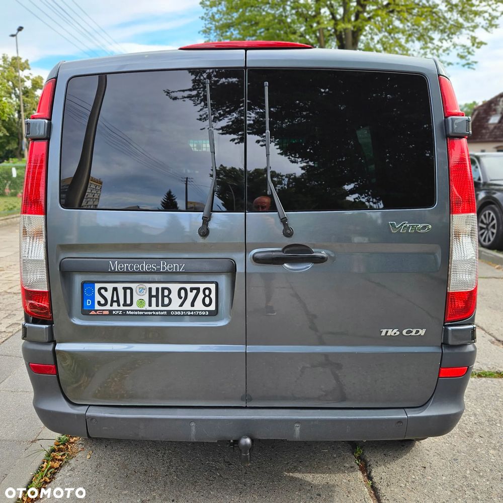 Mercedes-Benz Vito - 10