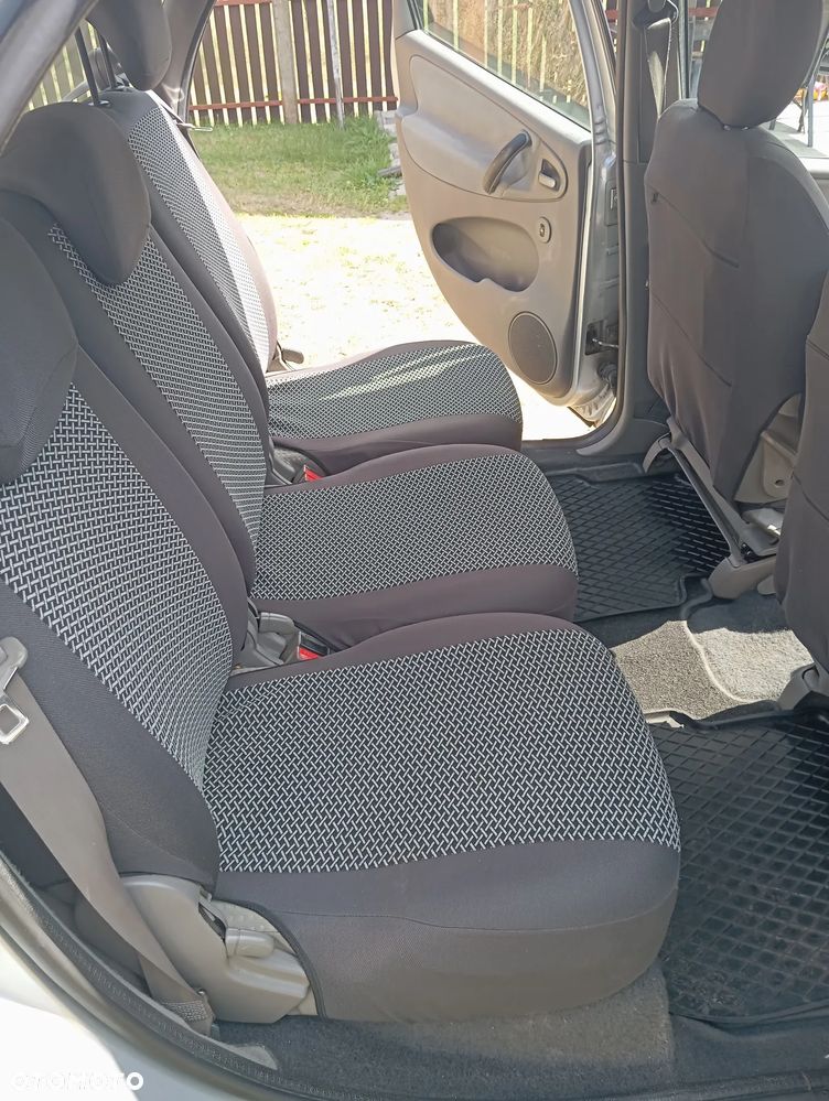 Citroën Xsara Picasso 2.0 HDI SX - 6