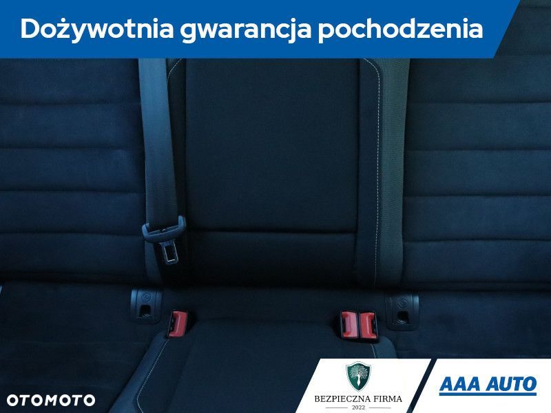 Volkswagen Golf Variant - 12