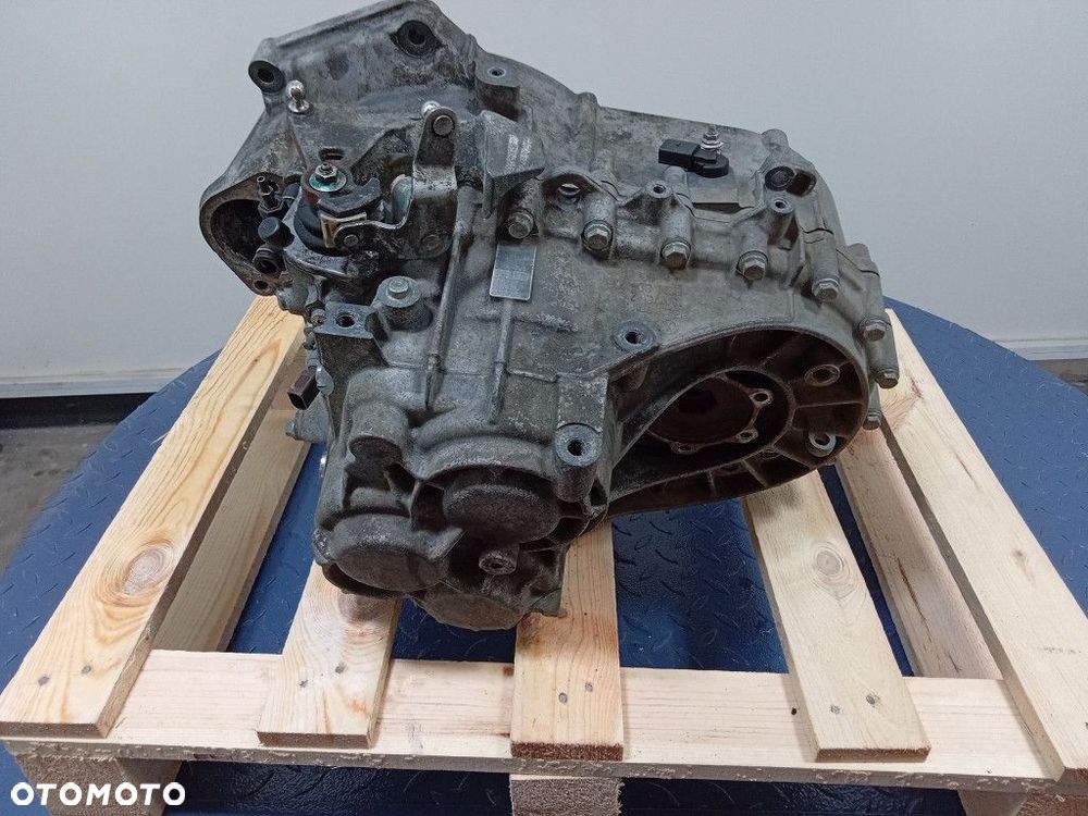 GALAXY I LIFT 2.8 VR6 204KM SKRZYNIA MANUALNA FPJ - 3