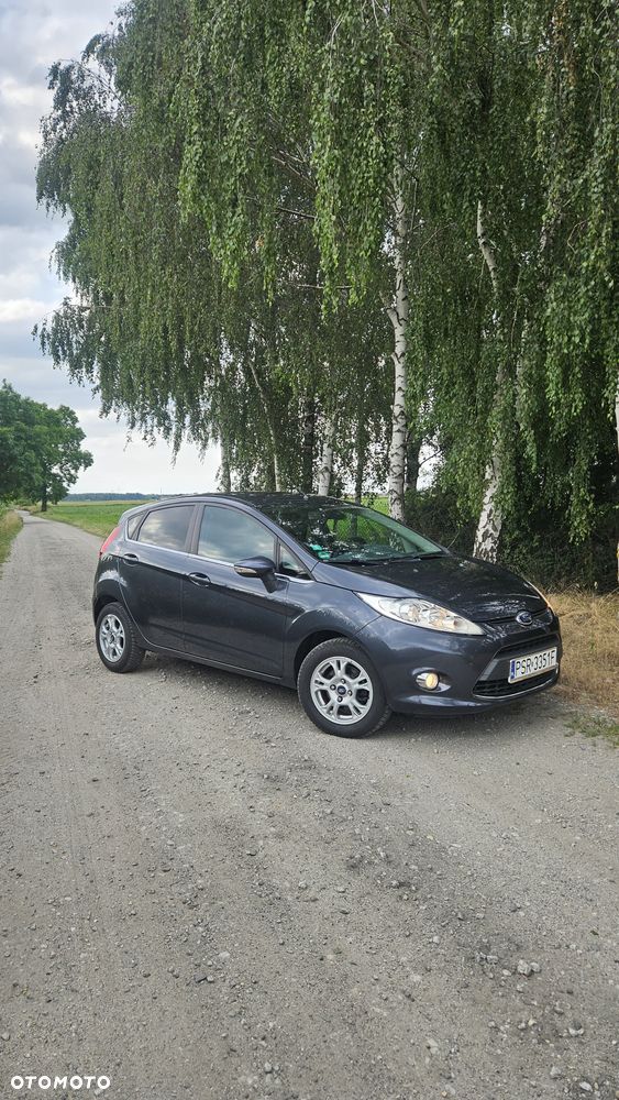 Ford Fiesta 1.25 Titanium - 10