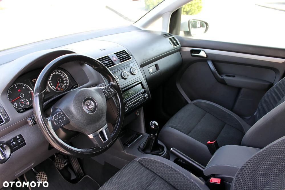 Volkswagen Touran 1.6 TDI DPF BlueMot Comfortline - 7