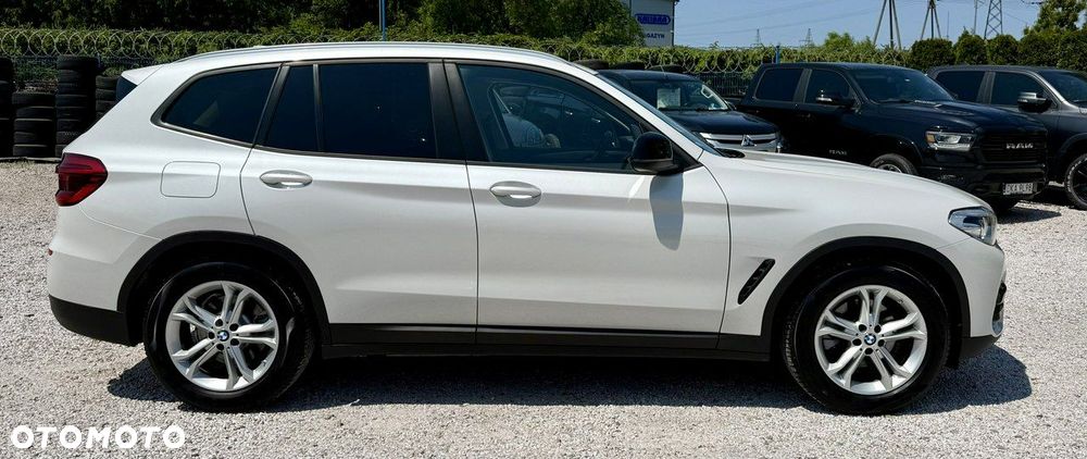 BMW X3 xDrive20d Advantage sport - 4