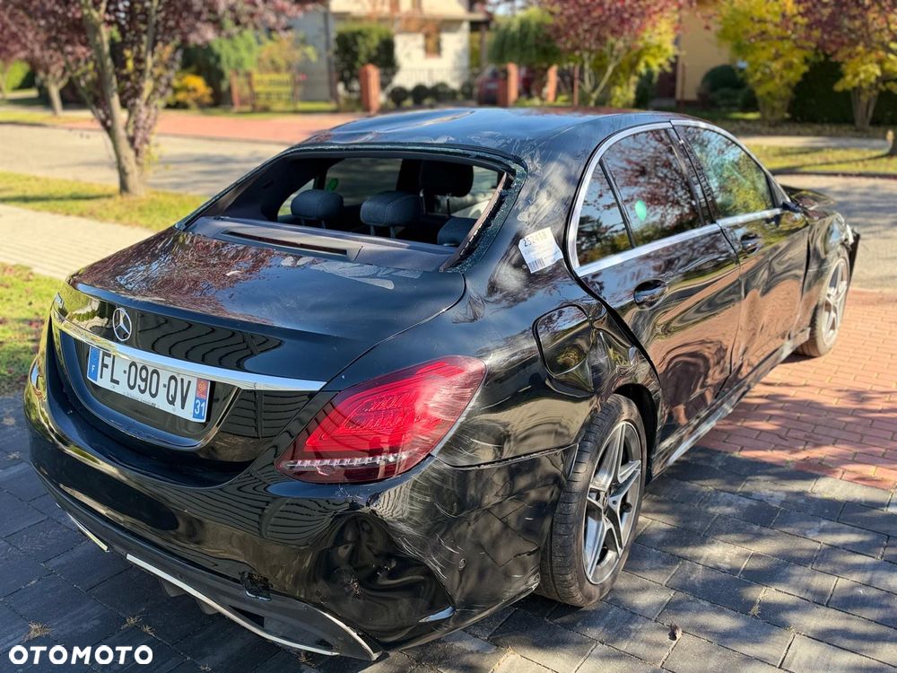 Mercedes-Benz C-Class 2019 photo 5