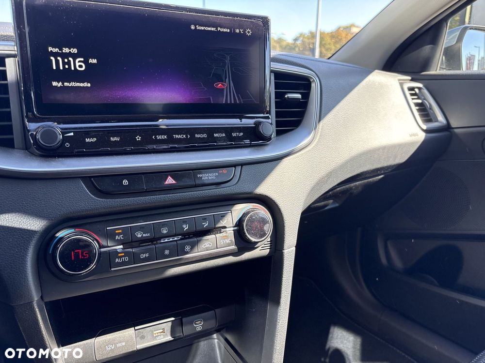 Kia Ceed - 20