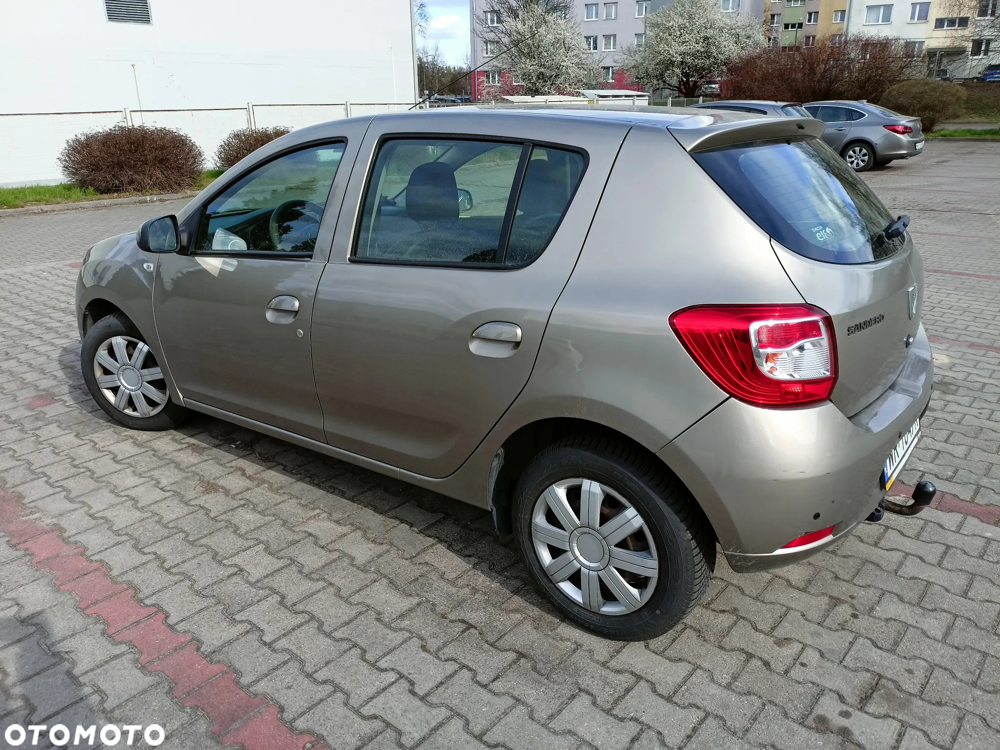 Dacia Sandero 1.2 16V Laureate - 3